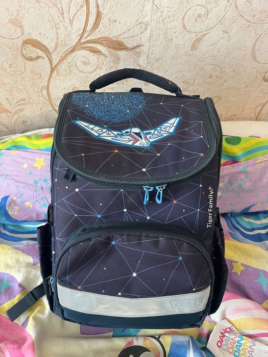 Рюкзак школьный для начальных классов