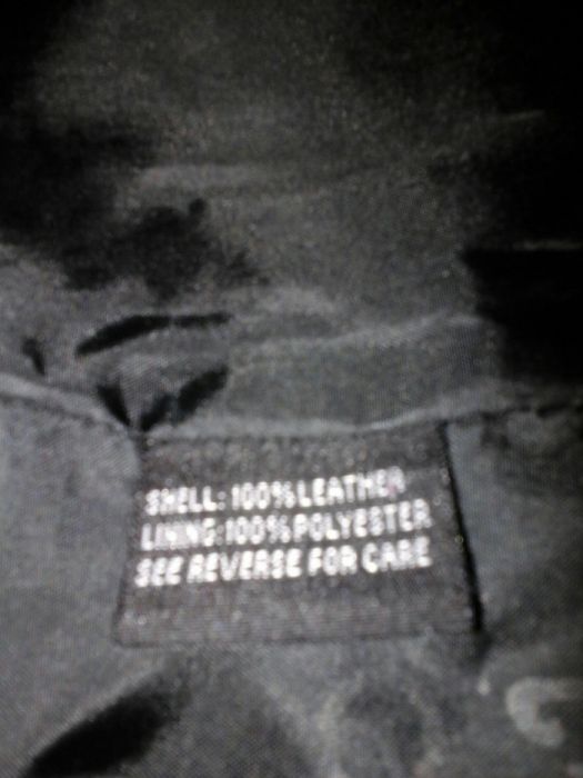 Продам куртку кожаную женскую