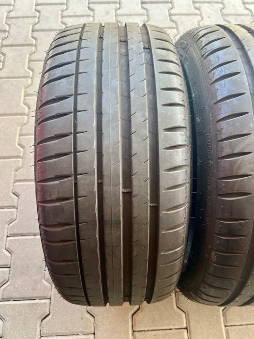 Летни Гуми 225/40/18 MICHELIN Pilot Sport 4 ДОТ: 4023 КАТО НОВИ
