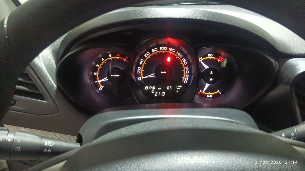 Lada Vesta yurgani 19000