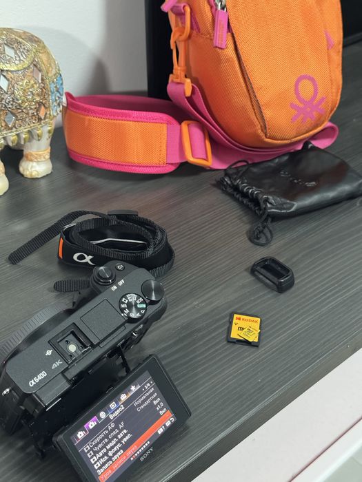Sony A6400 фотоапарат (body) – отлично състояние