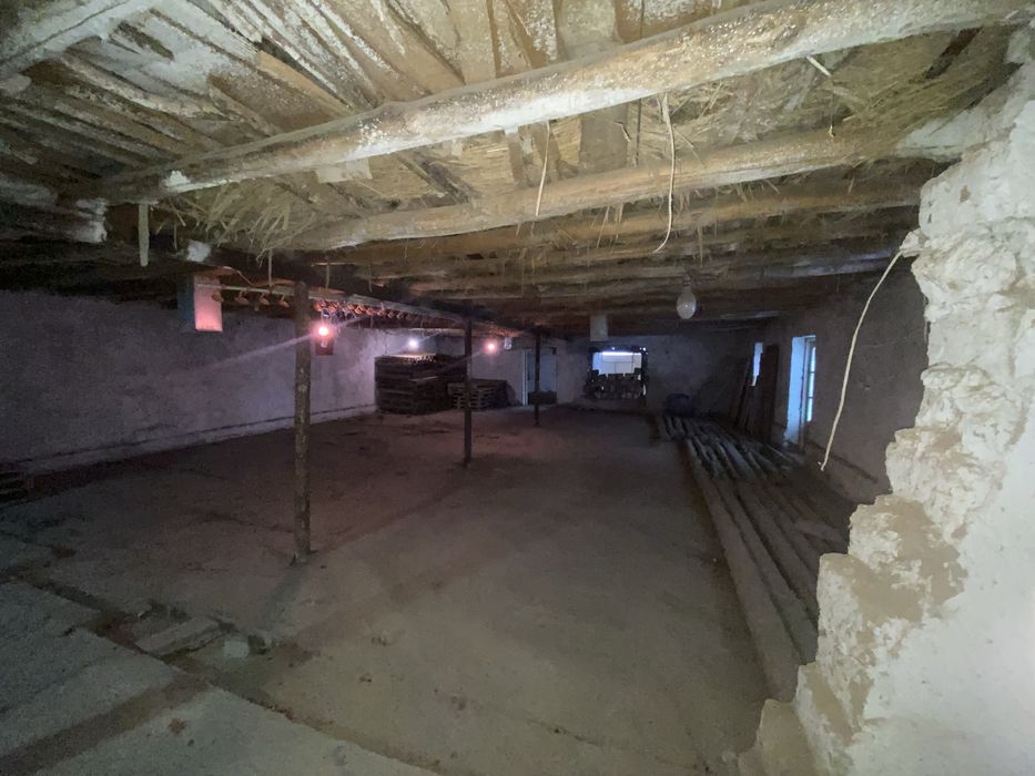 Сдается помешение в аренду под склад 500 квадратных метров