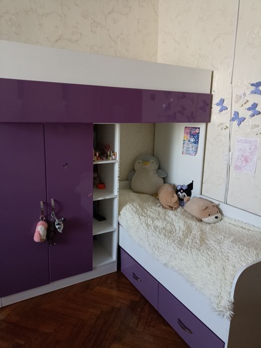 Продам детскую мебель