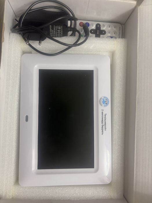 Digital Photo Frame