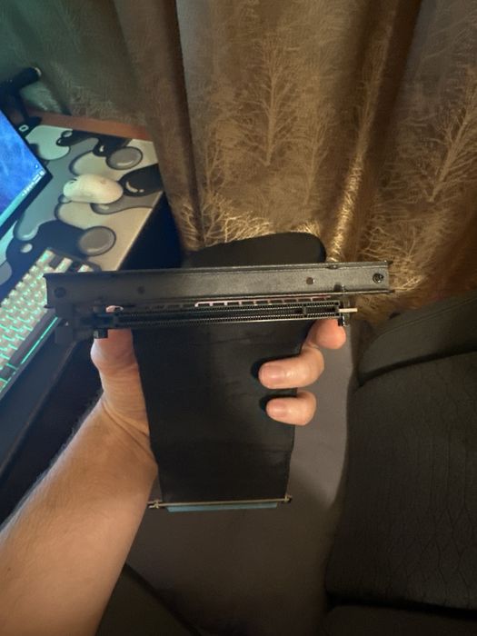 Riser cable thermaltake 4.0