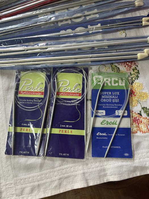 Обръчи  и игли за плетене