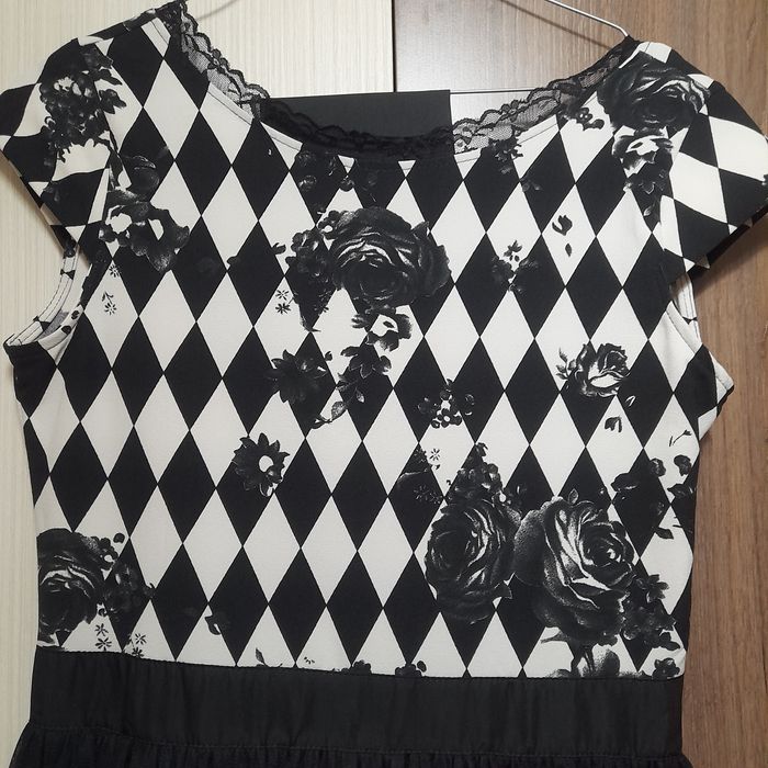 Рокля с панделка и колан