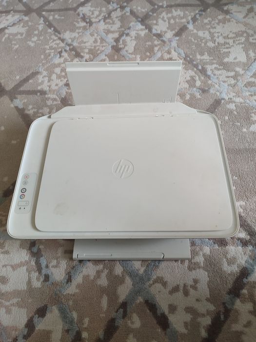МФУ (принтер) HP Deskjet 2320