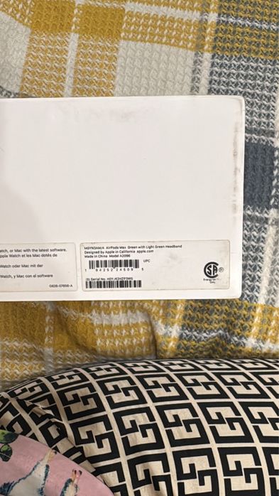 Air pods max 