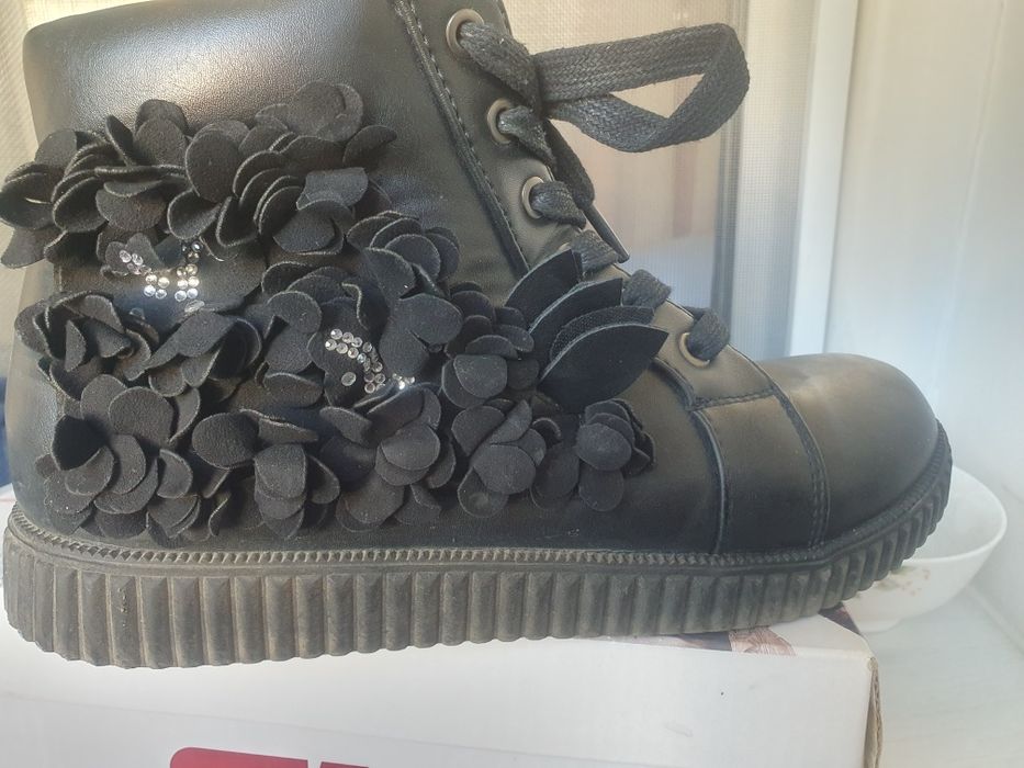 Одежда и обувь детям