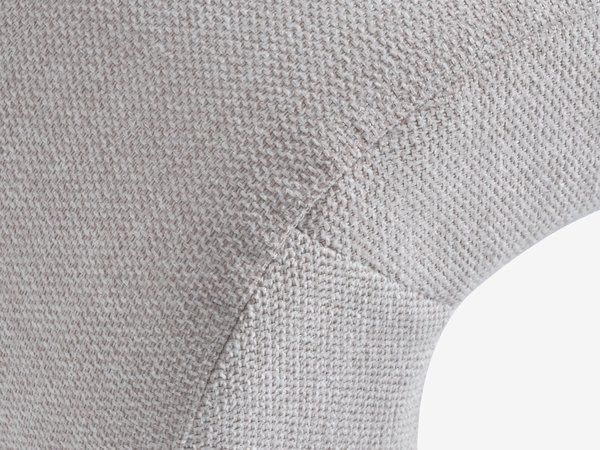 Интериорна пейка с модерен дизайн