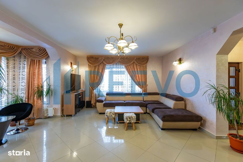 Casă/Vilă cu foișor | 1.000 mp teren | Măgura