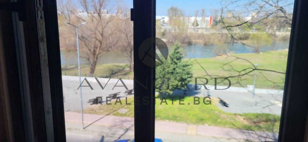 Продава се Тристаен апартамент в Пловдив, Център - 80 кв.м за 1496 €/кв.м - Снимка #11
