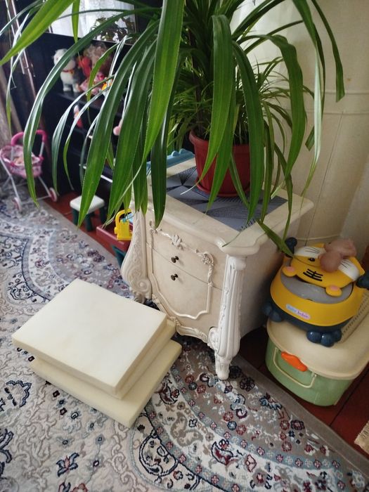 Продам гарнитур спальный