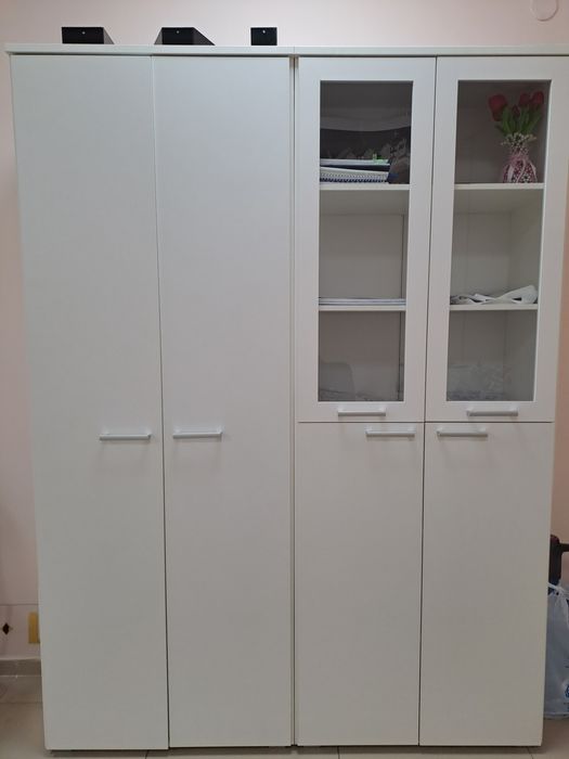 Продаётся офисная мебель