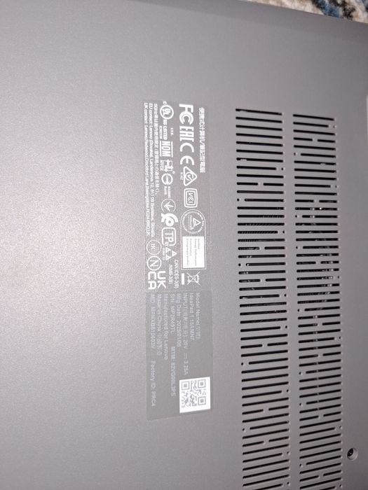 Salom noutbuk sotiladi lenova