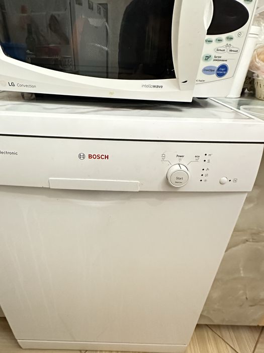 Посудамойка BOSCH