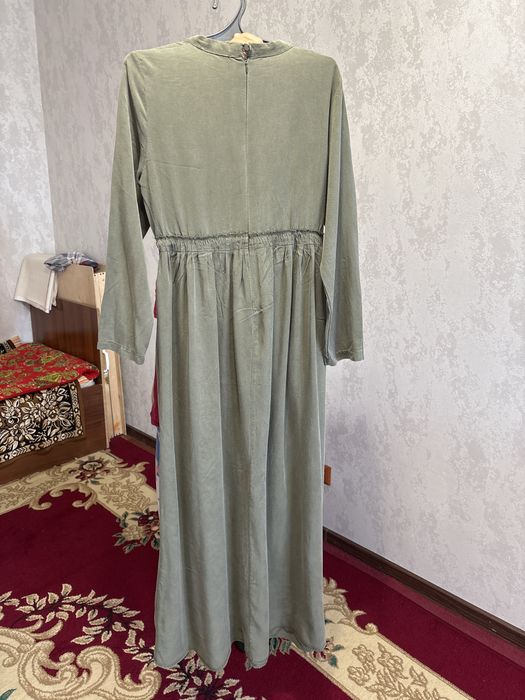 Платья женский, вечерный