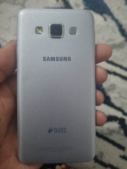 Samsung a3      .