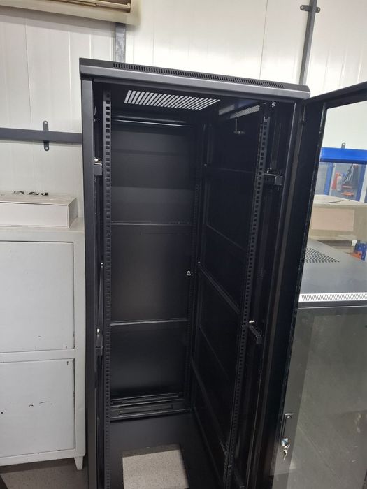 Ups шкаф + батарейный шкаф