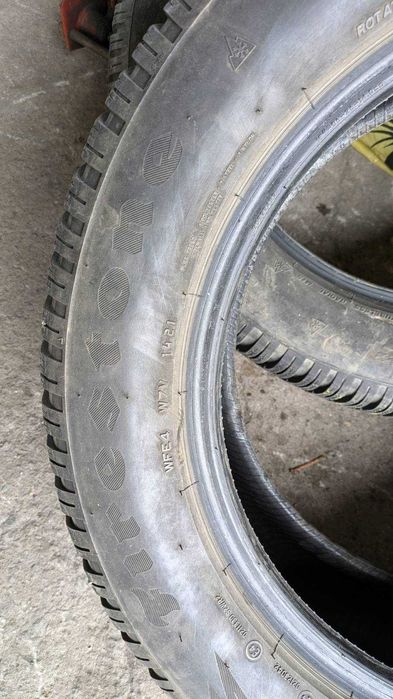 Продавам 2 зимни гуми "Firestone Winterhawk 4"