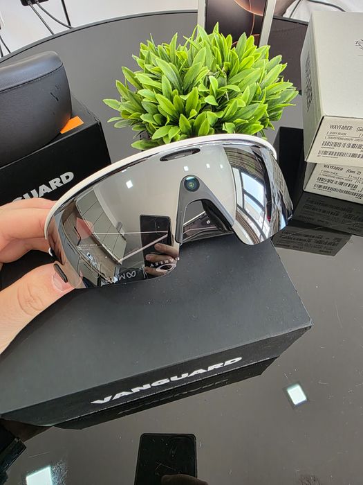 Най-ниска цена Vanguard Prizm Black M White – Нови, Само при мен,