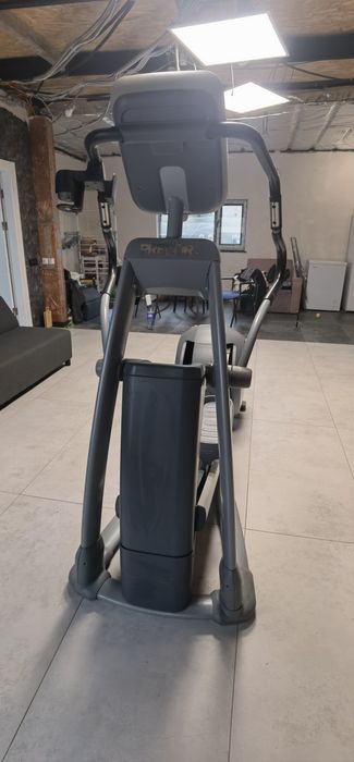 Eliptice profesionsle Precor
