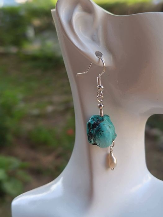 Vechi cercei din argint de 925, cu piatra turcoaz si perle de cultura