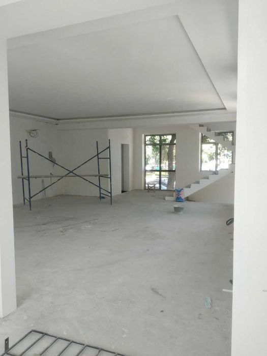 Продажа здания Экобазар