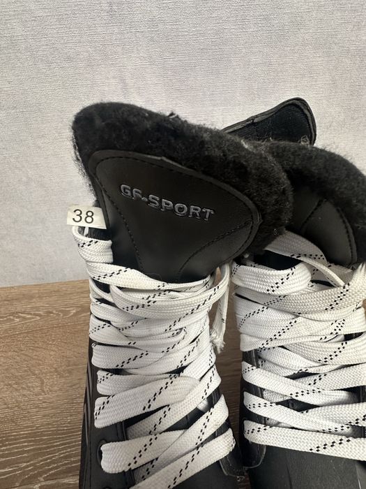 Коньки                             .