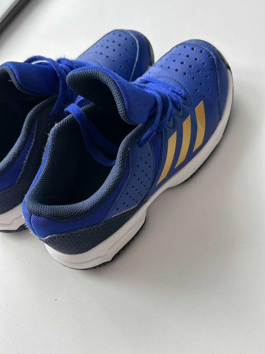 Adidas COURT STABIL JR  incaltaminte sport pentru copii. Marime 35