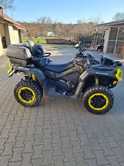 Vând atv Can-Am Outlander 1000R XT-p Max