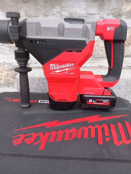 Milwaukee M18 FHM Перфоратор SDS-MAX