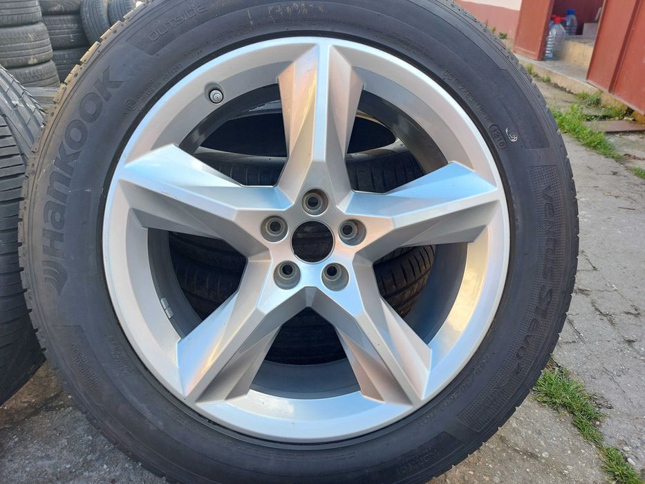 Jante pe 19 originale Audi Q7 Q5 A5 A6 A8 VW Touareg 3  +  265 50 19