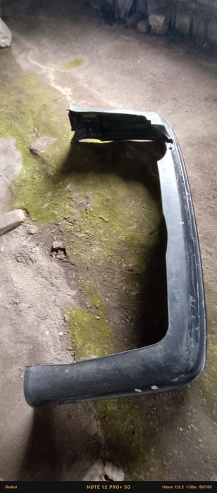Продам задний бампер Ауди 100 С4