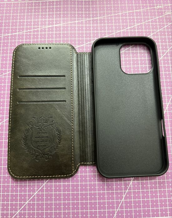 Калъфи / кейсове за Iphone 16 Pro Max - черен и кафяв