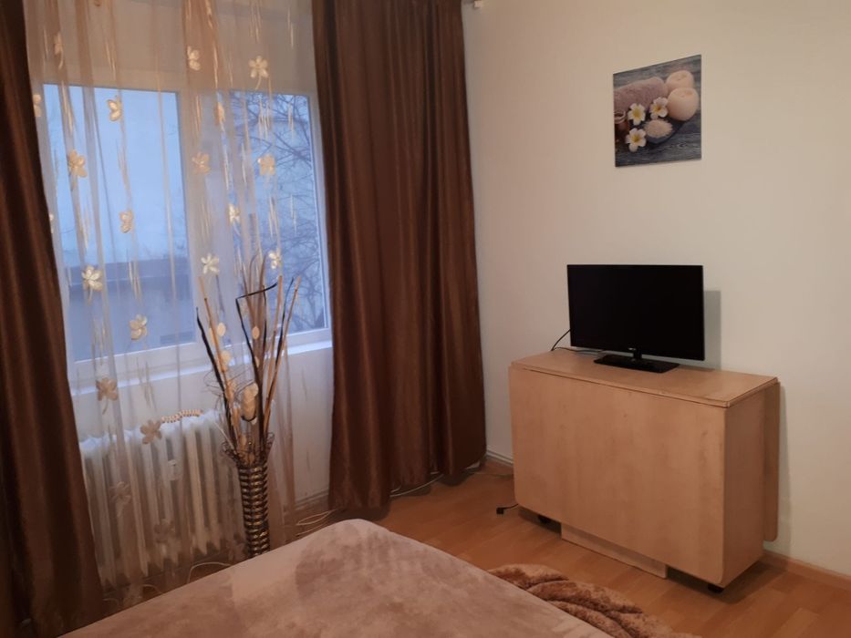 Apartament două camere FARA AGENTI