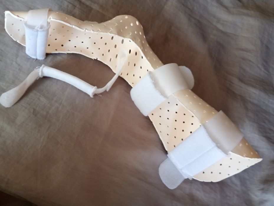 Ортопедична обувка