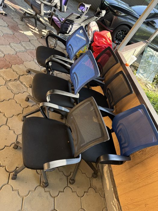 Распродажа офисной мебели