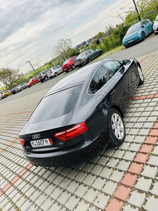 Audi A5 2.0 TDI pret 7900 €