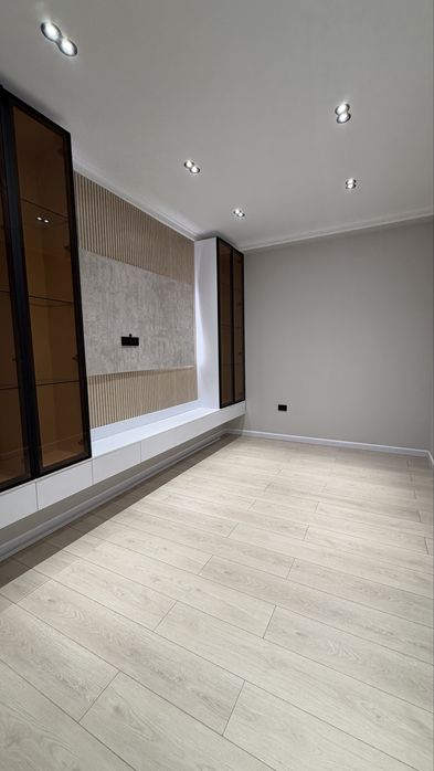 Продаётся 2 ком 9 мкр Чинара парк