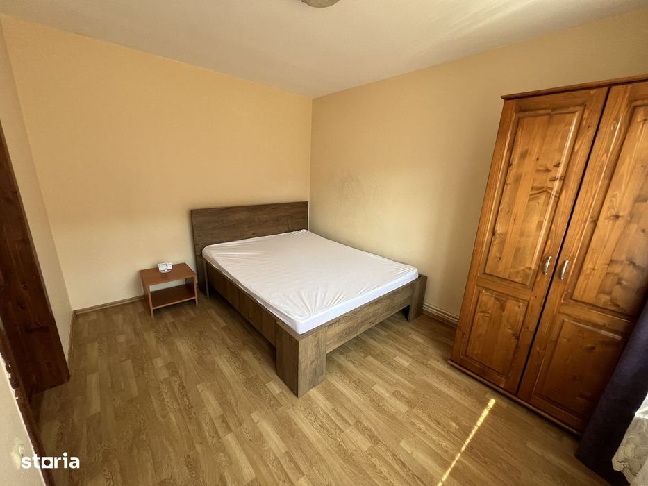 INCHIRIEZ apartament 3 camere decomandat, zona Turnisor