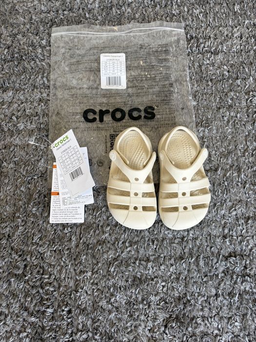 Crocs 20/21  c5 бежов розов