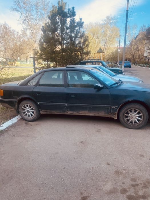 Ауди 100 с4 на ходу