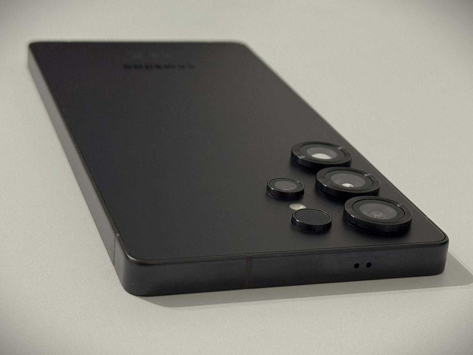 Бартер!Като НОВ! Galaxy S25 Ultra 1TB (1,000GB) Titanium Jet Black