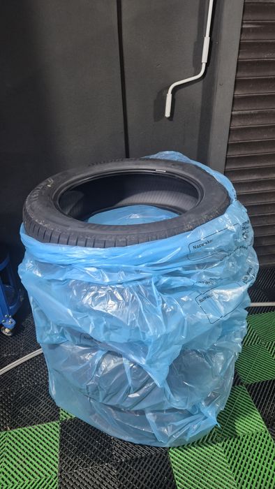 Anvelope vara Bridgestone Alenza 001