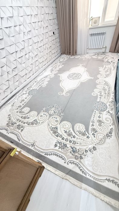 Ковер 5*2,8  б/у