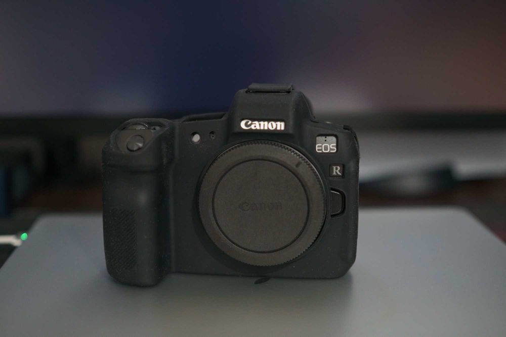 Canon R- Mirrorless/body Canon impecabil