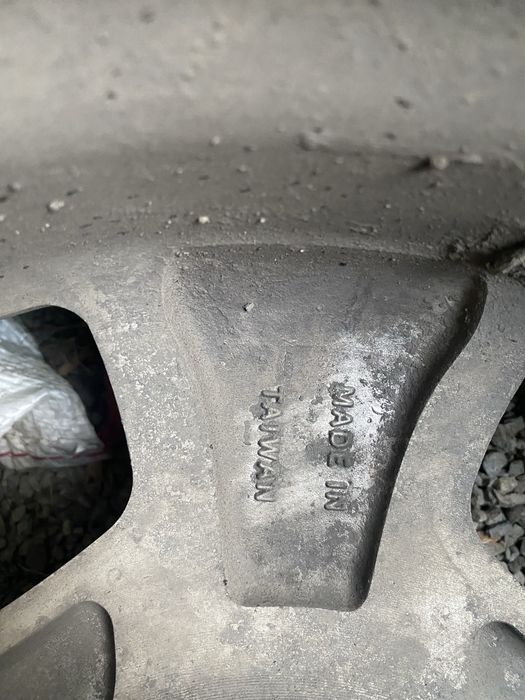 Компелкт дисков R17 5/114.3