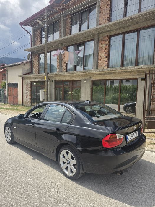 BMW e90 320i 150кс